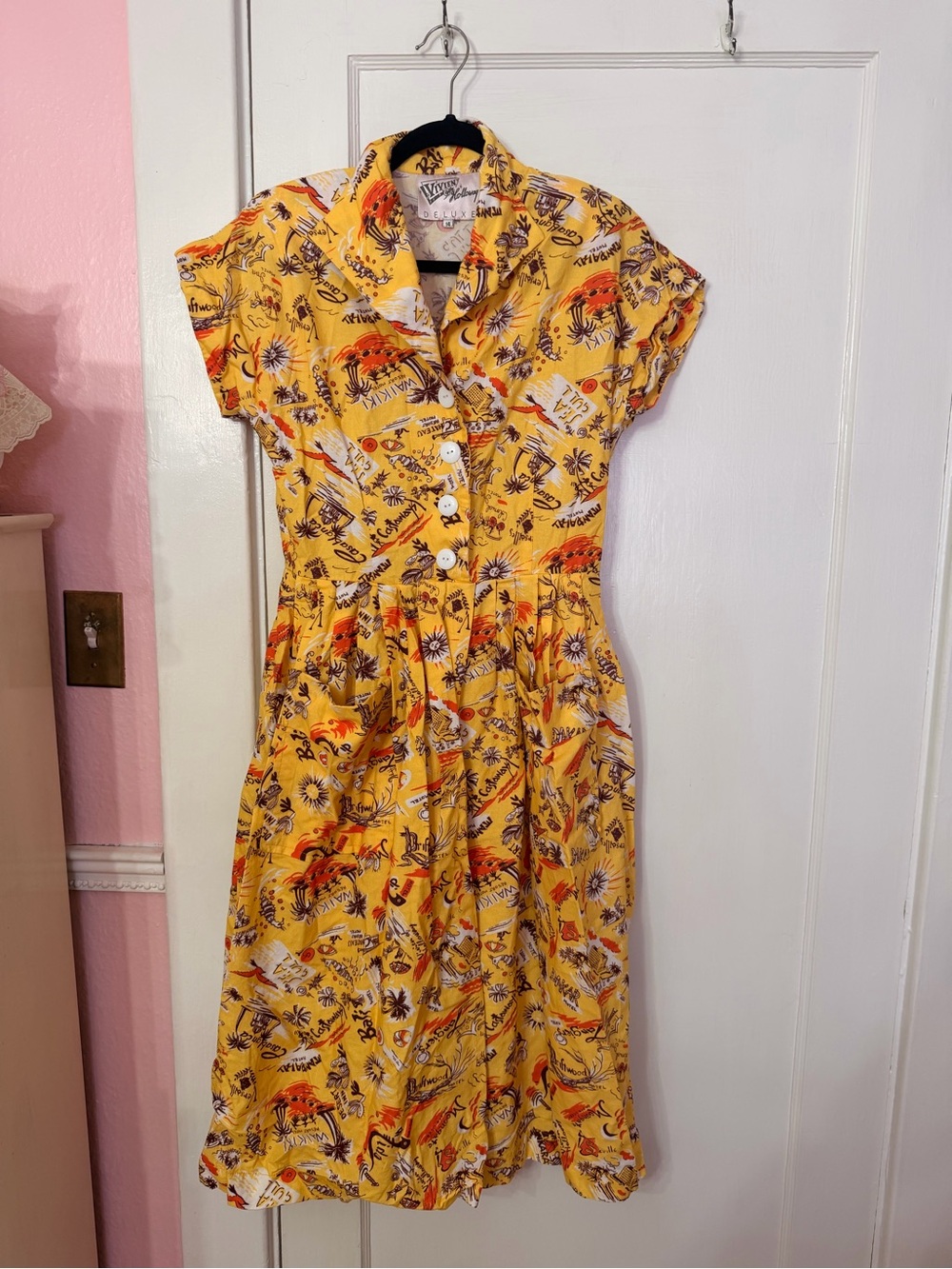 Vivien of Holloway Rockabilly pinup tiki Yellow Printed Shirt Dress with Buttons